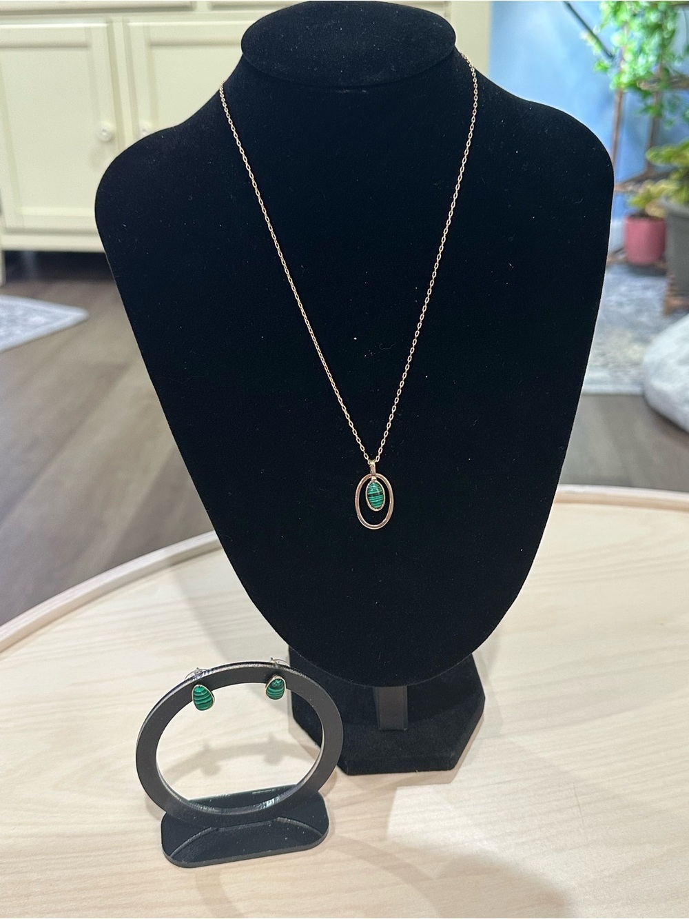 Ann Taylor Gold-Tone & Oval Malachite Faux Stone Earrings and Necklace Set